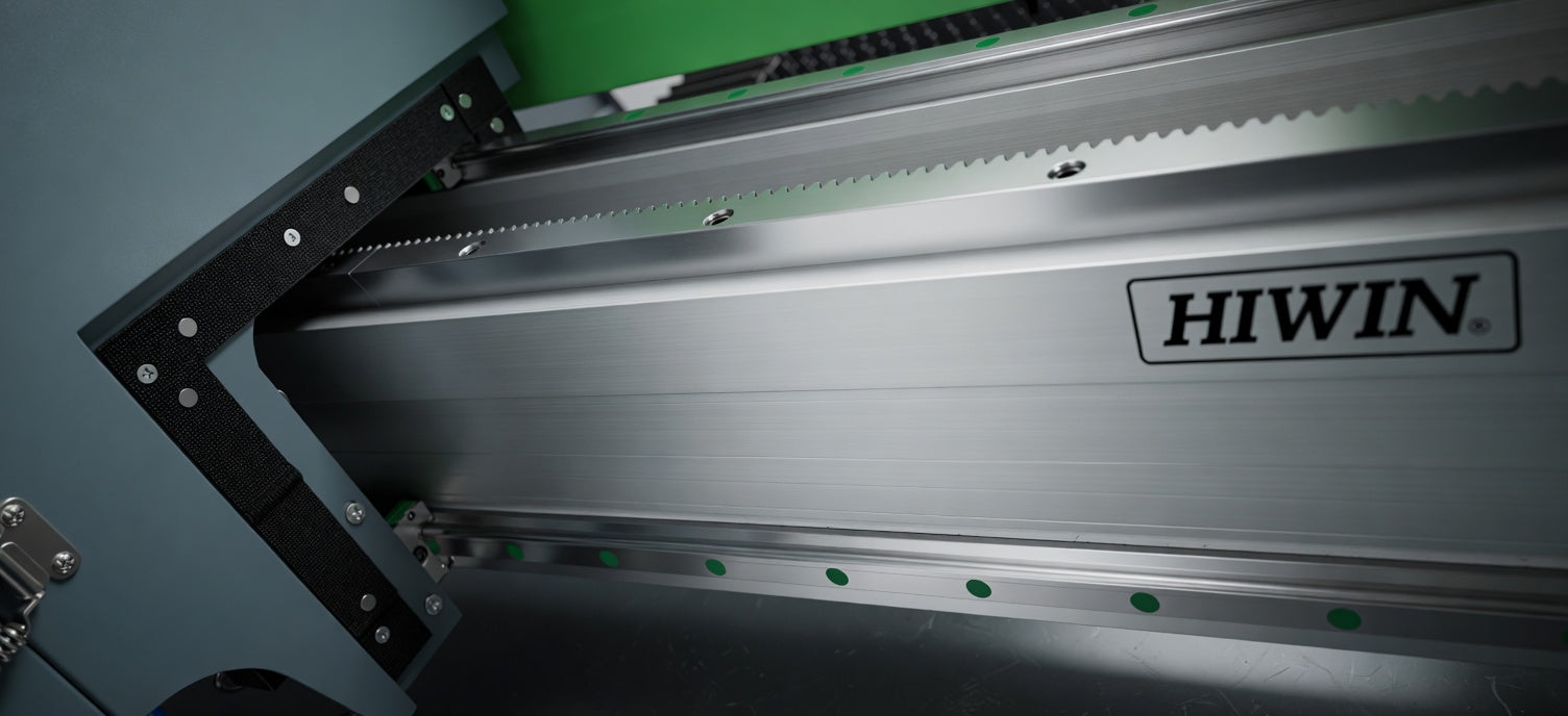 PFLX 5x10-15 Turnkey Fiber Laser